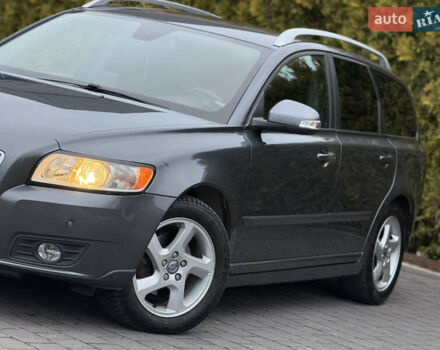 Серый Вольво В50, объемом двигателя 1.6 л и пробегом 222 тыс. км за 8500 $, фото 8 на Automoto.ua