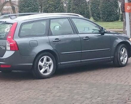 Сірий Вольво V50, об'ємом двигуна 0 л та пробігом 225 тис. км за 8750 $, фото 19 на Automoto.ua