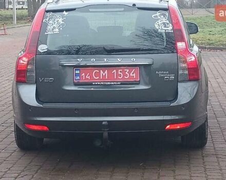 Сірий Вольво V50, об'ємом двигуна 0 л та пробігом 225 тис. км за 8750 $, фото 70 на Automoto.ua