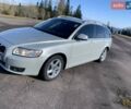 Серый Вольво В50, объемом двигателя 1.6 л и пробегом 244 тыс. км за 7500 $, фото 15 на Automoto.ua