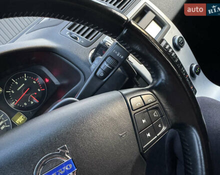 Серый Вольво В50, объемом двигателя 1.6 л и пробегом 228 тыс. км за 8950 $, фото 38 на Automoto.ua