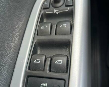 Серый Вольво В50, объемом двигателя 1.6 л и пробегом 245 тыс. км за 8850 $, фото 25 на Automoto.ua