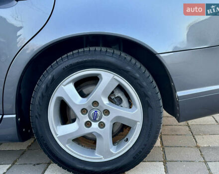 Серый Вольво В50, объемом двигателя 1.6 л и пробегом 215 тыс. км за 7499 $, фото 24 на Automoto.ua