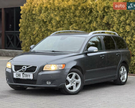 Серый Вольво В50, объемом двигателя 1.6 л и пробегом 222 тыс. км за 8500 $, фото 5 на Automoto.ua