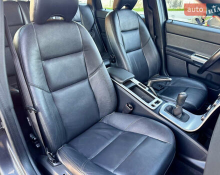 Серый Вольво В50, объемом двигателя 1.6 л и пробегом 215 тыс. км за 7499 $, фото 144 на Automoto.ua