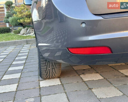 Серый Вольво В50, объемом двигателя 1.6 л и пробегом 215 тыс. км за 7499 $, фото 85 на Automoto.ua