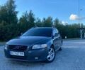 Серый Вольво В50, объемом двигателя 1.56 л и пробегом 315 тыс. км за 7600 $, фото 1 на Automoto.ua