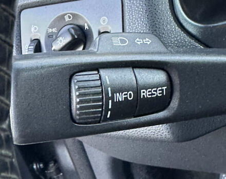 Серый Вольво В50, объемом двигателя 1.6 л и пробегом 215 тыс. км за 7499 $, фото 129 на Automoto.ua