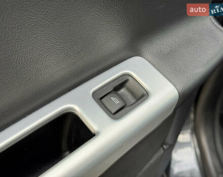 Сірий Вольво V50, об'ємом двигуна 1.6 л та пробігом 218 тис. км за 8899 $, фото 71 на Automoto.ua