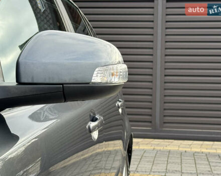 Сірий Вольво V50, об'ємом двигуна 1.6 л та пробігом 218 тис. км за 8899 $, фото 32 на Automoto.ua