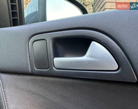 Серый Вольво В50, объемом двигателя 1.6 л и пробегом 215 тыс. км за 7499 $, фото 142 на Automoto.ua