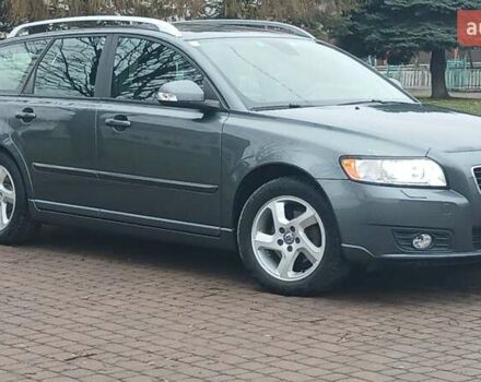 Сірий Вольво V50, об'ємом двигуна 0 л та пробігом 225 тис. км за 8750 $, фото 57 на Automoto.ua