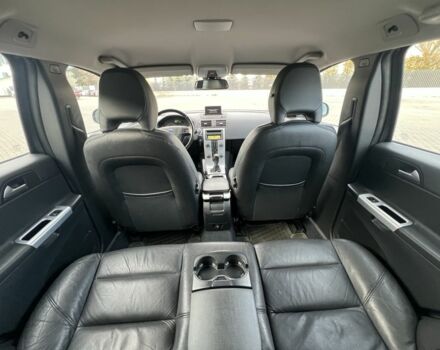 Серый Вольво В50, объемом двигателя 1.6 л и пробегом 240 тыс. км за 8999 $, фото 17 на Automoto.ua