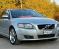 Серый Вольво В50, объемом двигателя 2 л и пробегом 241 тыс. км за 10250 $, фото 1 на Automoto.ua