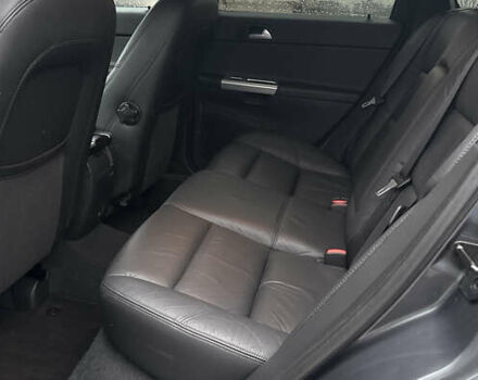 Серый Вольво В50, объемом двигателя 1.6 л и пробегом 219 тыс. км за 9700 $, фото 6 на Automoto.ua