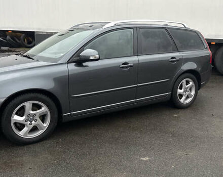 Серый Вольво В50, объемом двигателя 1.6 л и пробегом 219 тыс. км за 9700 $, фото 11 на Automoto.ua