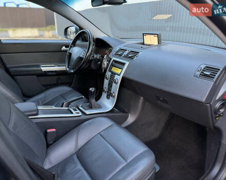 Серый Вольво В50, объемом двигателя 1.6 л и пробегом 228 тыс. км за 8950 $, фото 33 на Automoto.ua