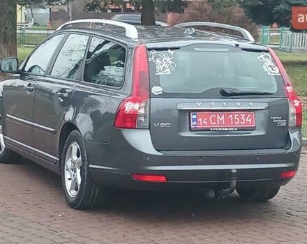 Сірий Вольво V50, об'ємом двигуна 0 л та пробігом 225 тис. км за 8750 $, фото 15 на Automoto.ua