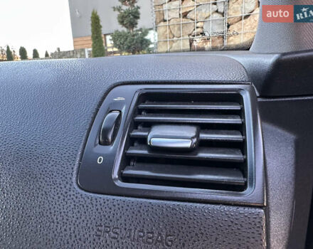 Серый Вольво В50, объемом двигателя 1.6 л и пробегом 215 тыс. км за 7499 $, фото 149 на Automoto.ua