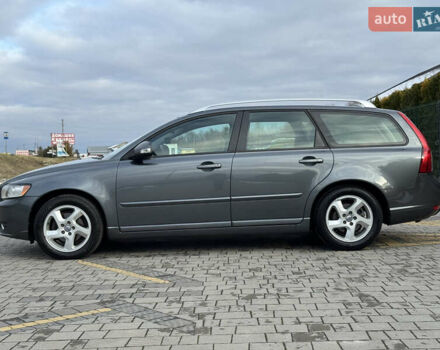 Сірий Вольво V50, об'ємом двигуна 1.6 л та пробігом 218 тис. км за 8899 $, фото 29 на Automoto.ua