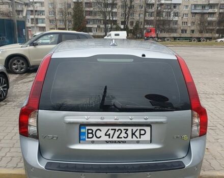 Сірий Вольво V50, об'ємом двигуна 1.6 л та пробігом 331 тис. км за 7558 $, фото 2 на Automoto.ua