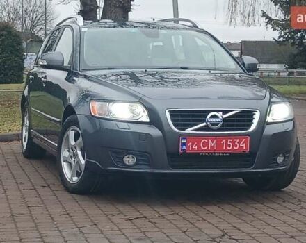 Сірий Вольво V50, об'ємом двигуна 0 л та пробігом 225 тис. км за 8750 $, фото 56 на Automoto.ua