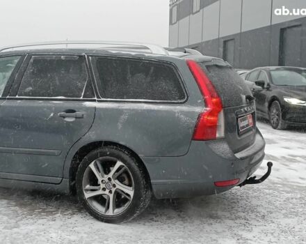 Сірий Вольво V50, об'ємом двигуна 1.6 л та пробігом 259 тис. км за 8190 $, фото 5 на Automoto.ua