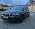 Серый Вольво В50, объемом двигателя 1.56 л и пробегом 225 тыс. км за 8400 $, фото 1 на Automoto.ua