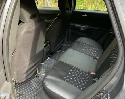 Сірий Вольво V50, об'ємом двигуна 1.56 л та пробігом 294 тис. км за 8500 $, фото 1 на Automoto.ua