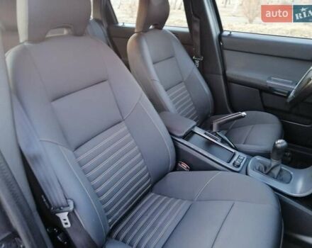 Сірий Вольво V50, об'ємом двигуна 1.6 л та пробігом 197 тис. км за 8499 $, фото 19 на Automoto.ua