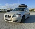 Серый Вольво В50, объемом двигателя 1.6 л и пробегом 229 тыс. км за 8300 $, фото 2 на Automoto.ua