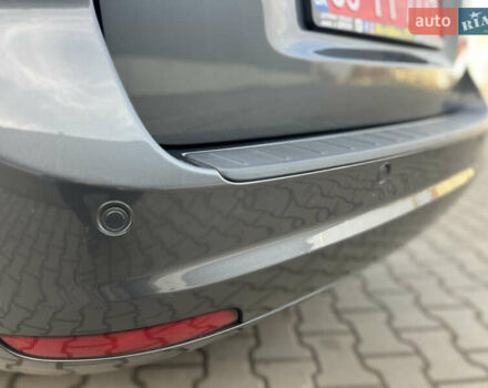 Серый Вольво В50, объемом двигателя 1.6 л и пробегом 240 тыс. км за 8999 $, фото 10 на Automoto.ua