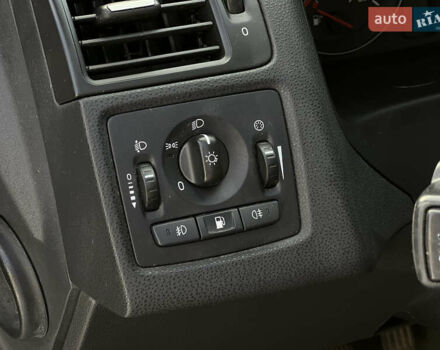 Сірий Вольво V50, об'ємом двигуна 1.6 л та пробігом 240 тис. км за 8000 $, фото 30 на Automoto.ua