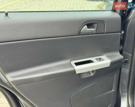 Сірий Вольво V50, об'ємом двигуна 1.6 л та пробігом 218 тис. км за 8899 $, фото 70 на Automoto.ua