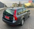 Серый Вольво В50, объемом двигателя 1.6 л и пробегом 240 тыс. км за 8499 $, фото 7 на Automoto.ua