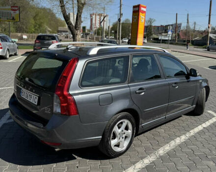 Сірий Вольво V50, об'ємом двигуна 2 л та пробігом 245 тис. км за 9700 $, фото 2 на Automoto.ua