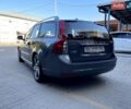 Серый Вольво В50, объемом двигателя 1.56 л и пробегом 274 тыс. км за 8000 $, фото 1 на Automoto.ua