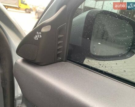 Серый Вольво В50, объемом двигателя 1.6 л и пробегом 244 тыс. км за 8600 $, фото 5 на Automoto.ua