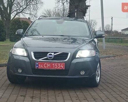 Сірий Вольво V50, об'ємом двигуна 0 л та пробігом 225 тис. км за 8750 $, фото 32 на Automoto.ua