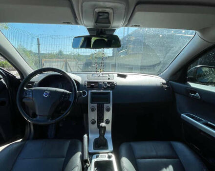 Серый Вольво В50, объемом двигателя 1.6 л и пробегом 245 тыс. км за 8500 $, фото 10 на Automoto.ua