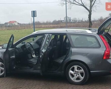 Сірий Вольво V50, об'ємом двигуна 0 л та пробігом 225 тис. км за 8750 $, фото 37 на Automoto.ua