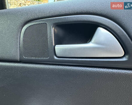 Серый Вольво В50, объемом двигателя 1.6 л и пробегом 215 тыс. км за 7499 $, фото 137 на Automoto.ua