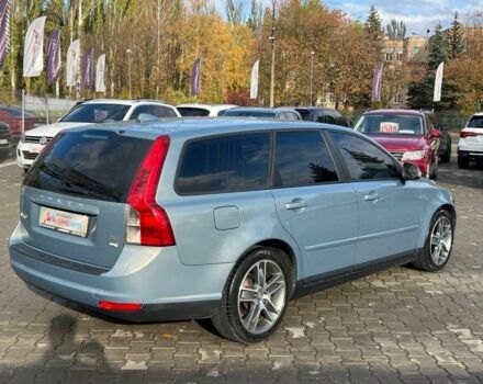 Серый Вольво В50, объемом двигателя 2 л и пробегом 250 тыс. км за 8200 $, фото 5 на Automoto.ua