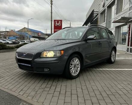 Сірий Вольво V50, об'ємом двигуна 2 л та пробігом 290 тис. км за 6400 $, фото 1 на Automoto.ua