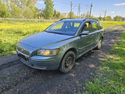 Вольво В50 2004 в Житомире на Automoto.ua Серый Вольво В50, объемом двигателя 1.8 л и пробегом 282 тыс. км за 2000 $, фото 1 на Automoto.ua