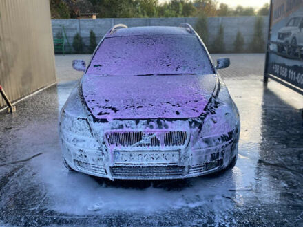 Вольво В50 2005 в Городище на Automoto.ua Серый Вольво В50, объемом двигателя 2 л и пробегом 314 тыс. км за 5800 $, фото 1 на Automoto.ua