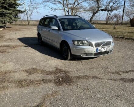 Сірий Вольво V50, об'ємом двигуна 0 л та пробігом 330 тис. км за 2650 $, фото 1 на Automoto.ua