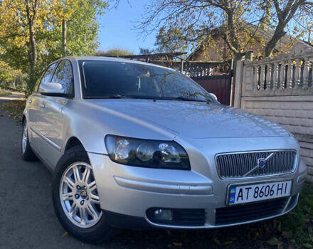 Сірий Вольво V50, об'ємом двигуна 2 л та пробігом 265 тис. км за 4850 $, фото 1 на Automoto.ua