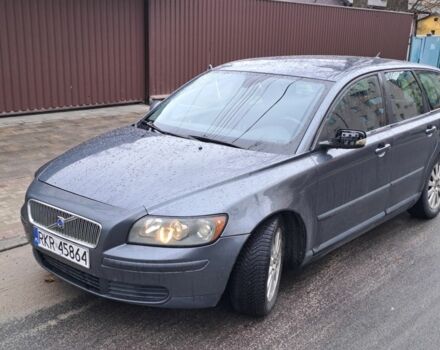 Сірий Вольво V50, об'ємом двигуна 2 л та пробігом 450 тис. км за 2800 $, фото 1 на Automoto.ua