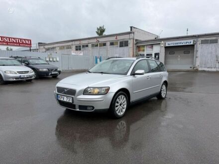 Сірий Вольво V50, об'ємом двигуна 2 л та пробігом 280 тис. км за 3142 $, фото 1 на Automoto.ua